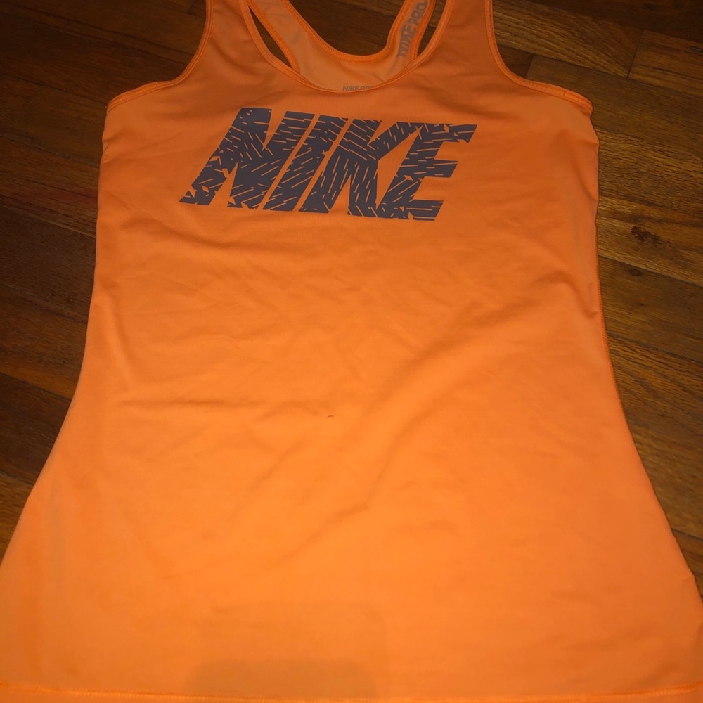Nike pro tank